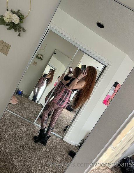 highschooldropout sexy model pics