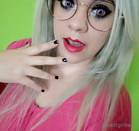 bestgirlhere exclusive model pics