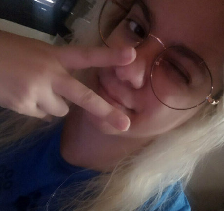 bestgirlhere porn model pic