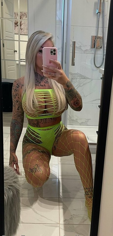 callmeroxyfree hot actress pics