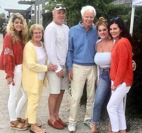 Emma Greenshields xxx actress photo