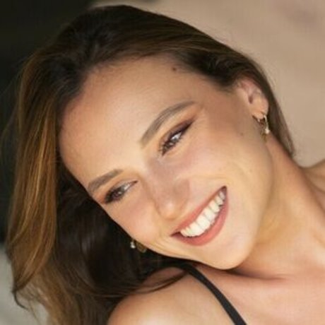 Gwenegann Saillard star exclusive image