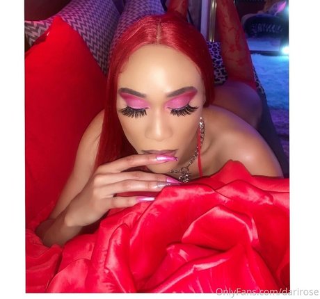 small onlyfans pornographic pics