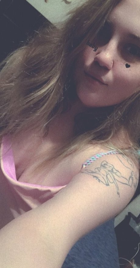 shaholl13 model adult photo