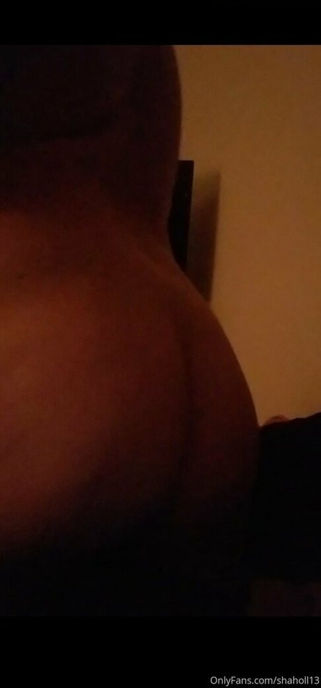 shaholl13 star top pictures