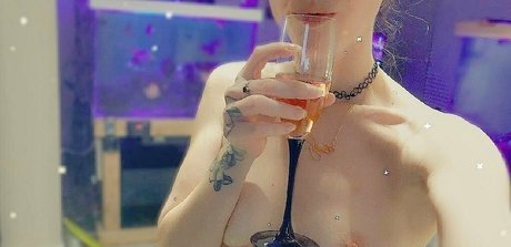 shemale fucks girl onlyfans beautiful nude pic