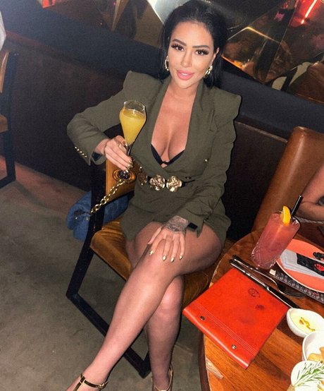 blonde muscle onlyfans hot porn picture