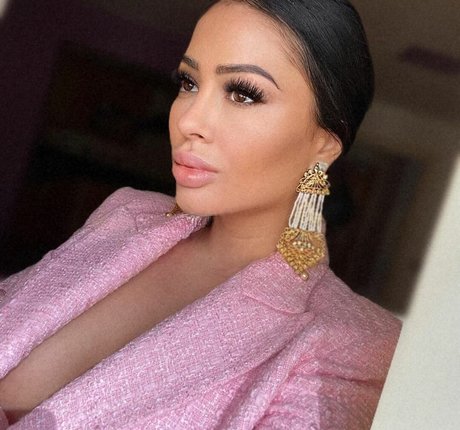 monicasuarez free actress images