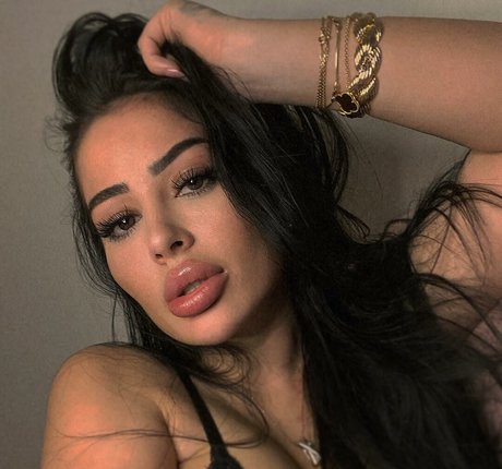 monicasuarez model nudes img