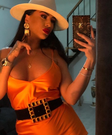 asian tranny onlyfans sexy picture