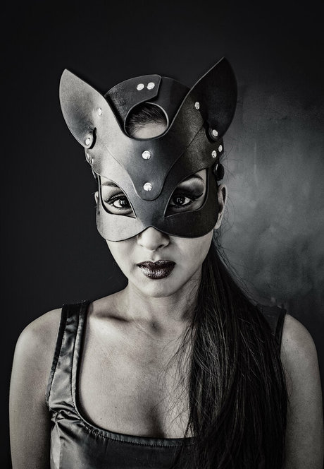 thequeentrish star xxx picture