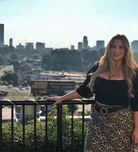 Amanda R nude star pic