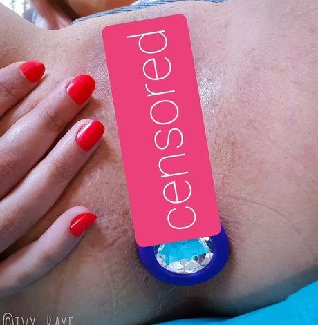 ivy rayefree hot actress picture