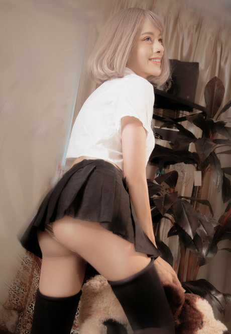 queen2891 pretty model image