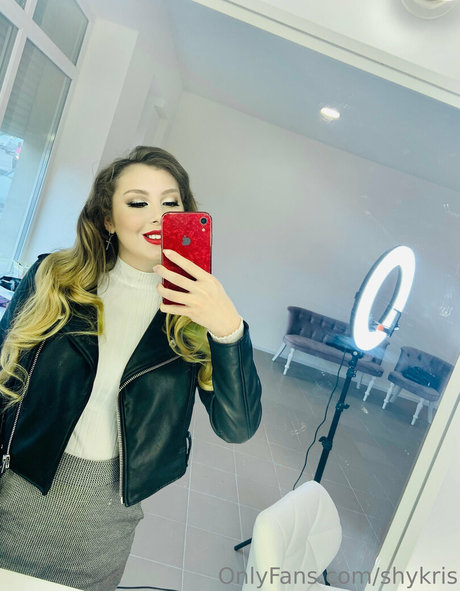 shykris nude model galleries