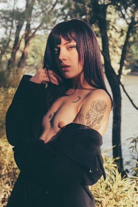 Baby Violent star exclusive galleries