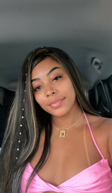 Cynthya Cybelle nudes model pics