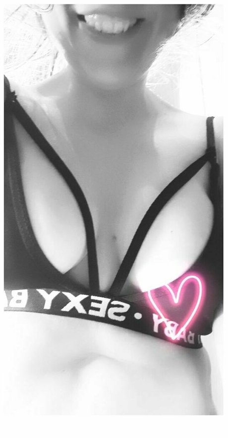 sexygermangirl erotic pornstar img