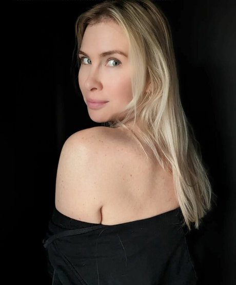 Mallory Moore pornstar art galleries