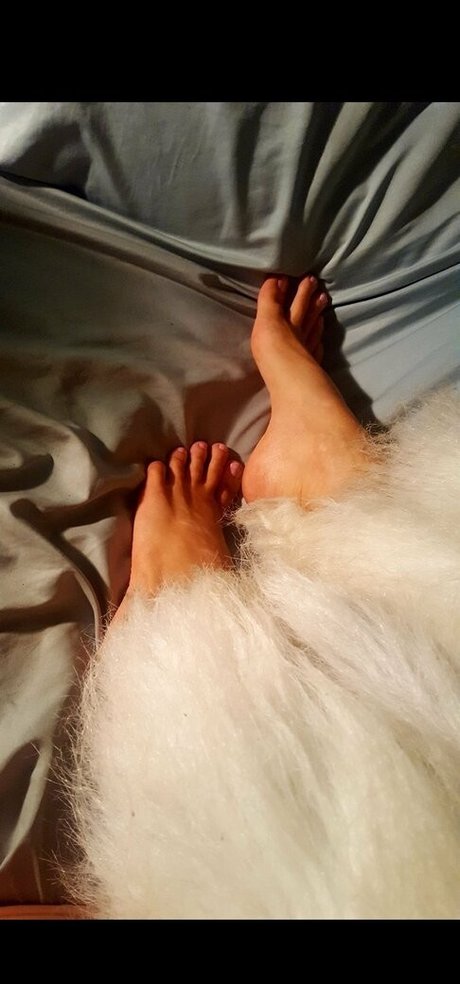 ewiika envy high quality model pics