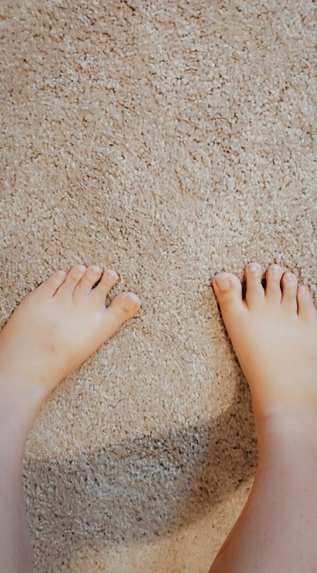 amateur mom onlyfans naked img