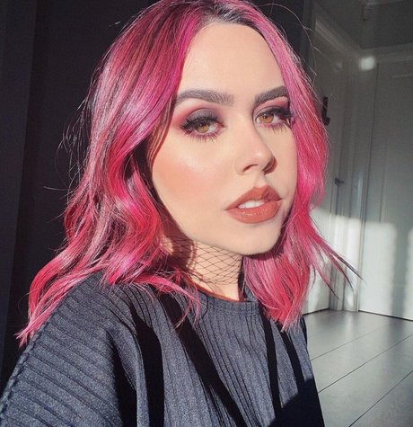 Mikaila Delgado free pornstar image