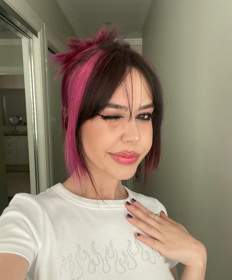 Mikaila Delgado model pretty galleries