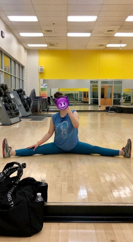 heatherharleyyy hot pornstar photo