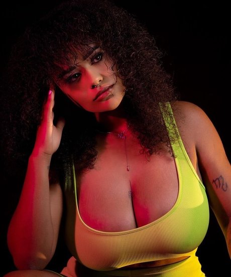 JustNati high quality star image