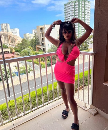 JustNati model nude gallery