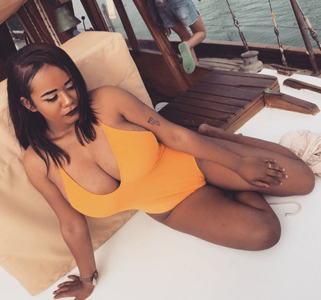 JustNati actress photo