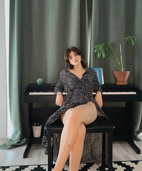 Turkish Beauty sex pornstar archive