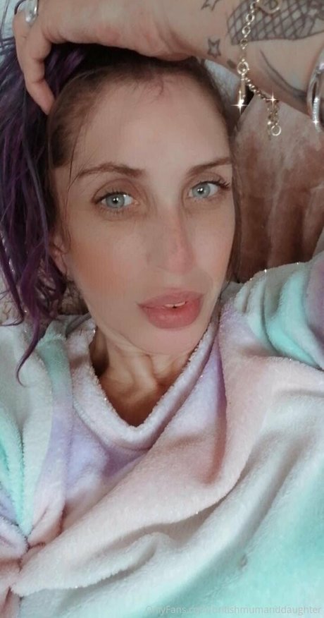 britishmumanddaughter model xxx img
