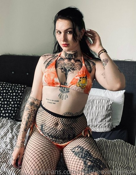 meltheoverthinker perfect pornstar gallery