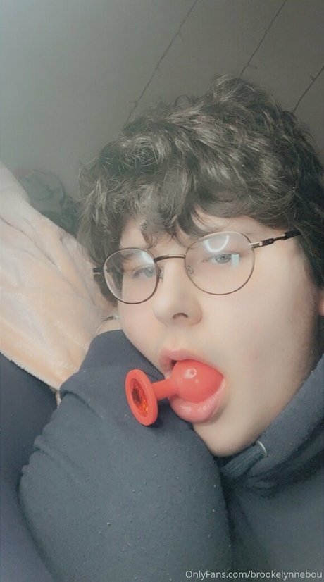 brookelynnebou beautiful star photo