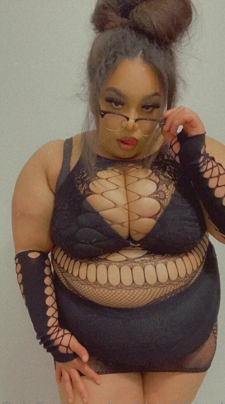 goddessbbwrat pornographic model img