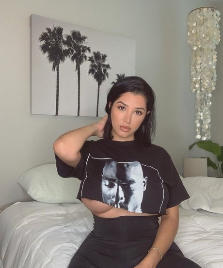 big ass ebony milf onlyfans art nude pic