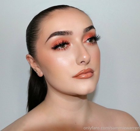 flat chested onlyfans hot xxx image