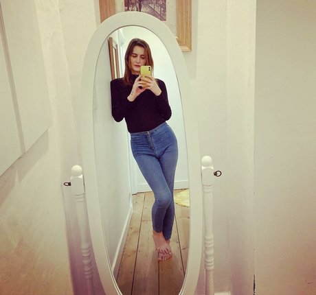 Britishmeghanspice nudes pornstar pics