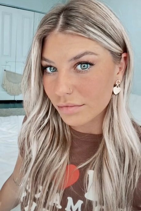 kyliefoland exclusive model archive