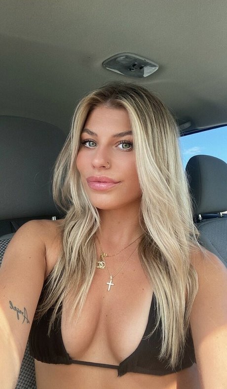 kyliefoland pornstar beautiful photo