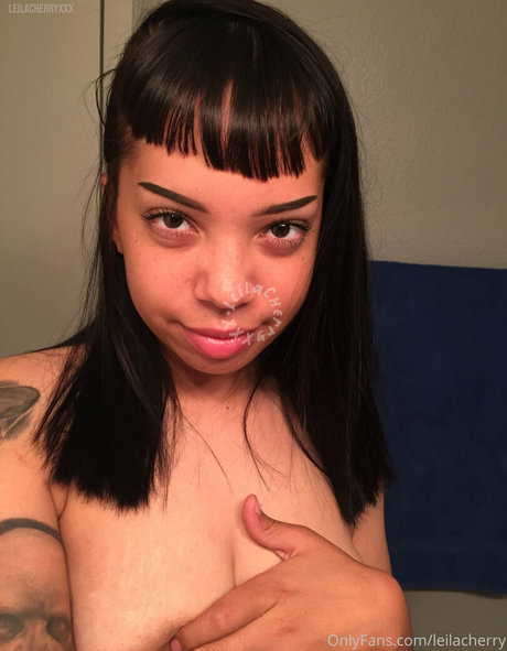 leilacherry hot pornstar gallery