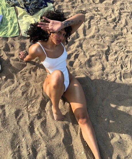 Numochiii pornstar pretty photos