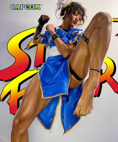 Numochiii exclusive model images