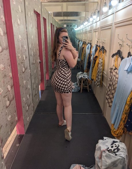 Eightbitbailey pretty actress image