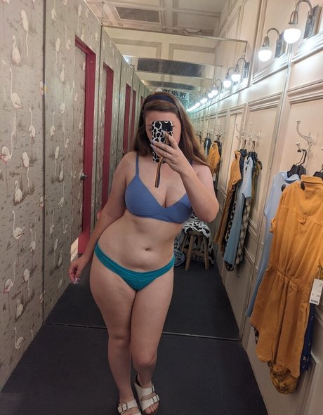 Eightbitbailey xxx actress pic