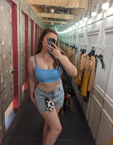 Eightbitbailey hot pornstar img