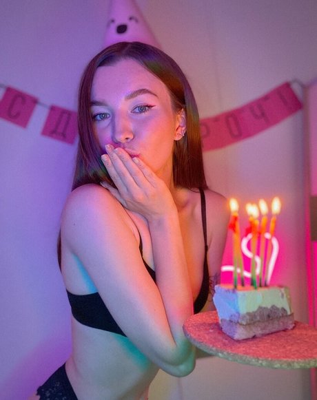 pov asian onlyfans sexy nude photos