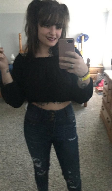 myrose0413 model naked picture