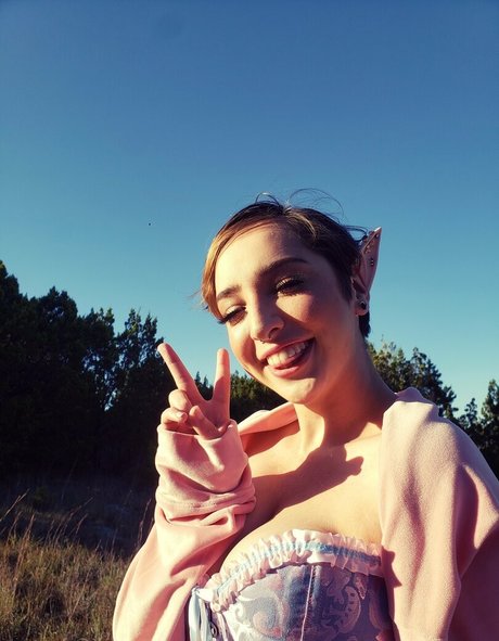 callme ickiervickyfree pornstar sexy pic